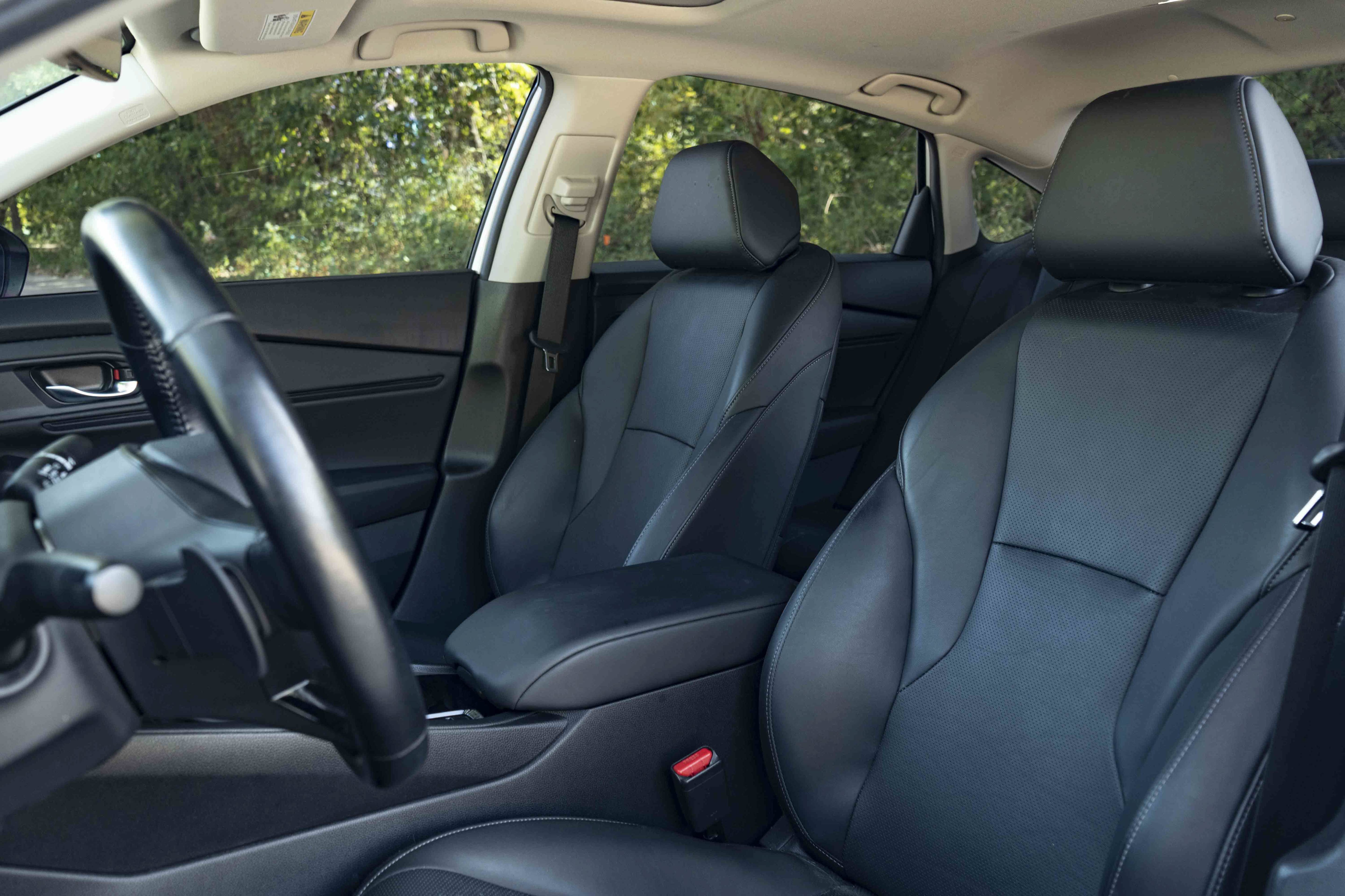Used 2025 Honda Accord EX-L image 17