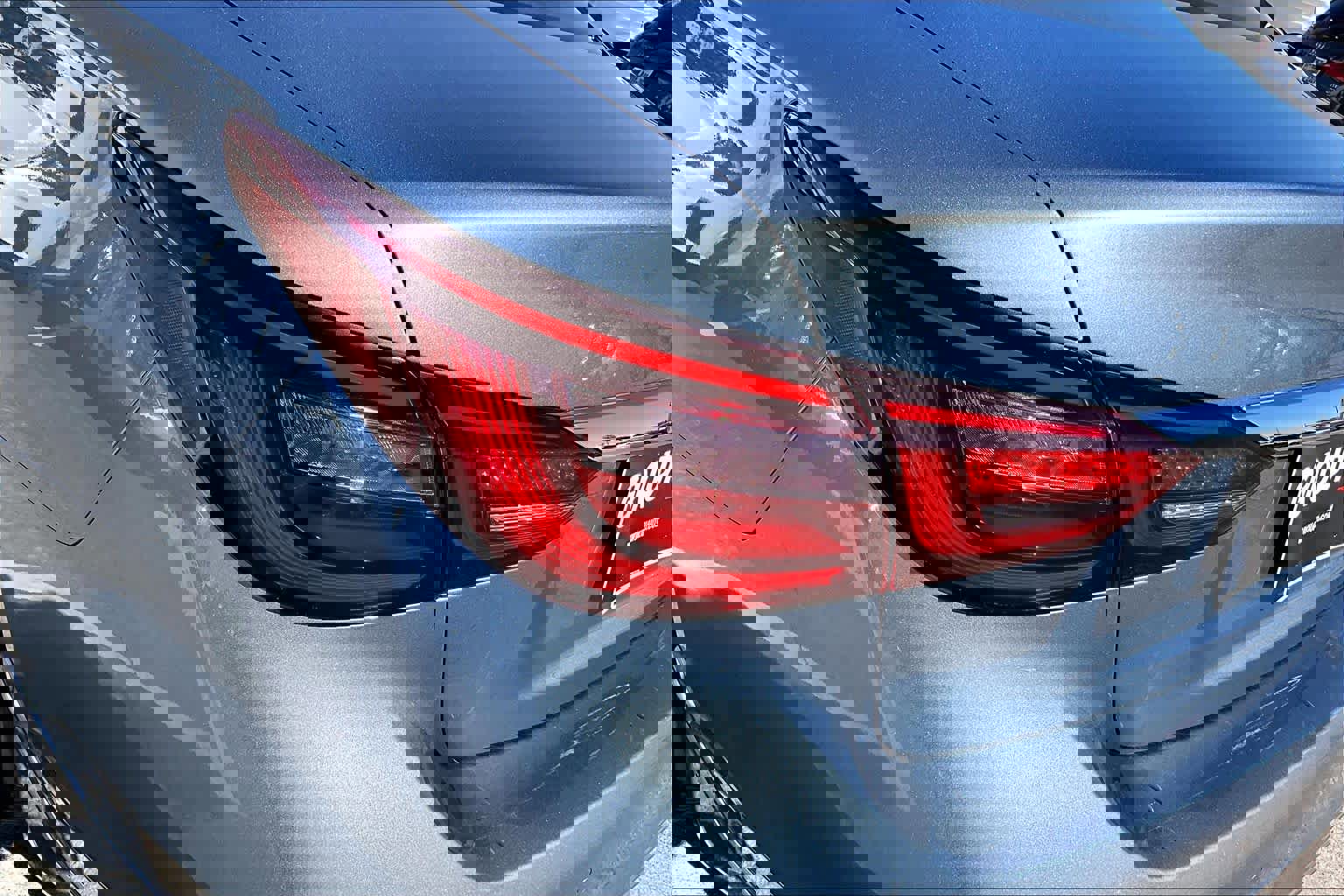 Used 2018 INFINITI Q50 Sport image 26