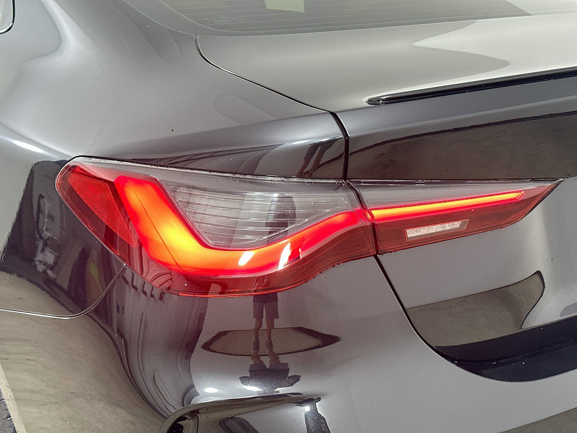 Used 2022 BMW 430i Coupe w/ M Sport Package RWD image 40