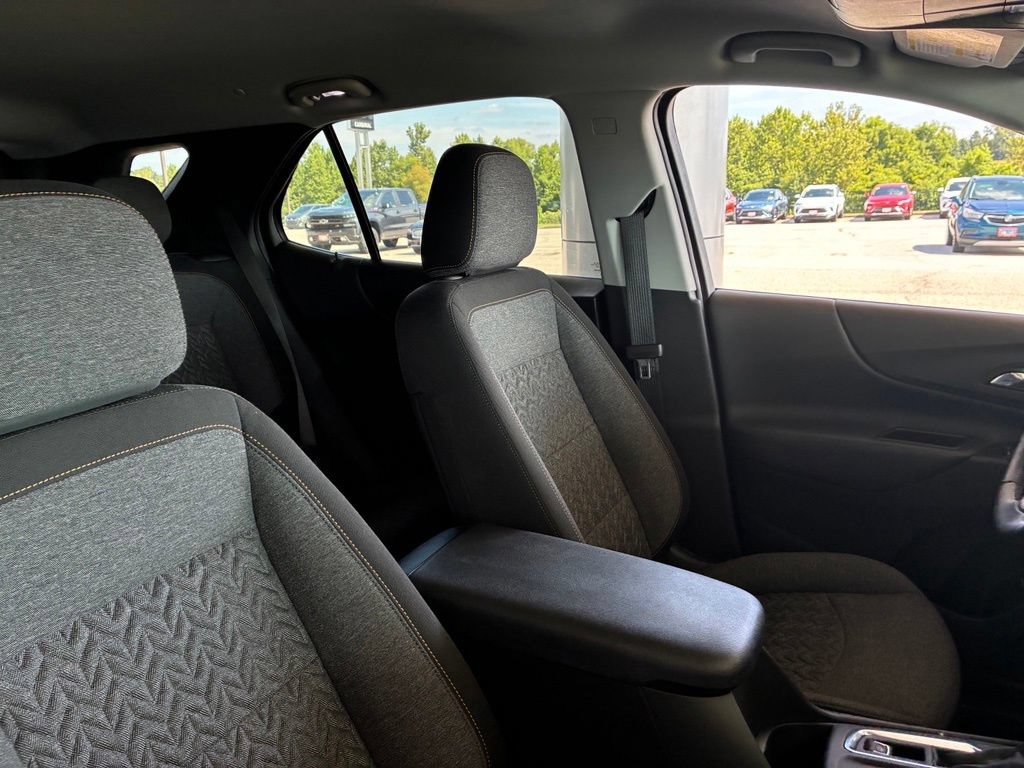 Used 2023 Chevrolet Equinox LT FWD image 20