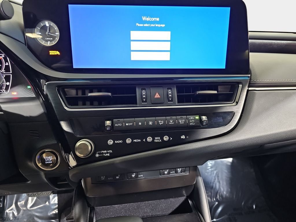 Used 2023 Lexus ES 250 w/ Premium Package AWD/4WD image 19