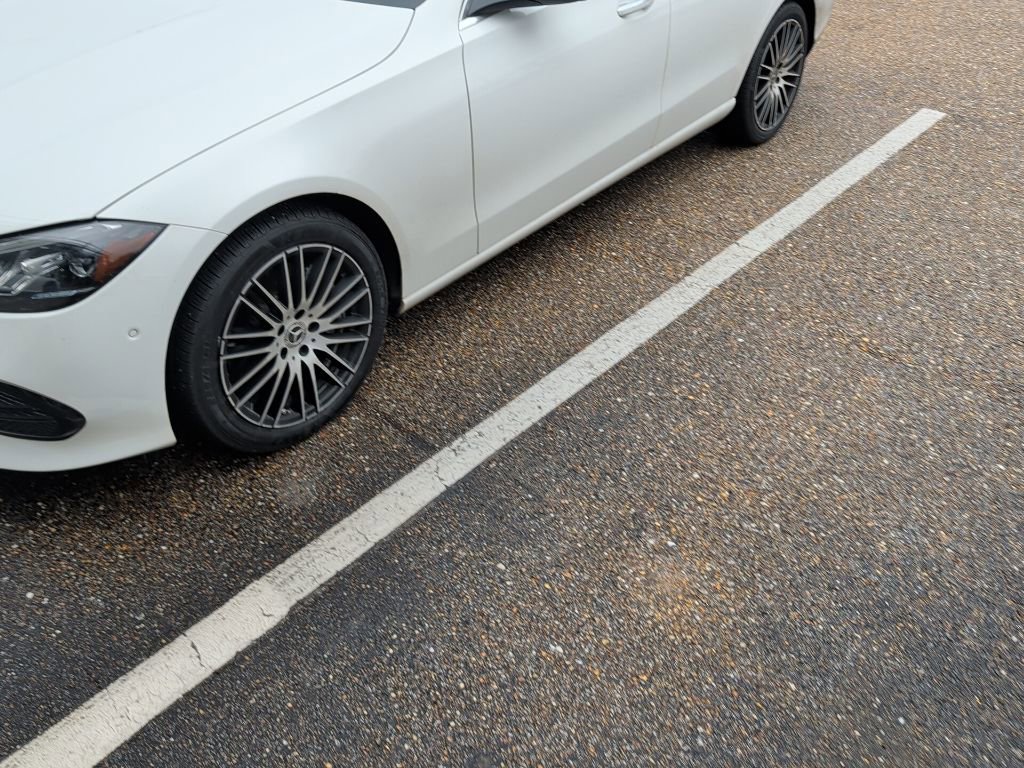 Used 2024 Mercedes-Benz C 300 Sedan image 4