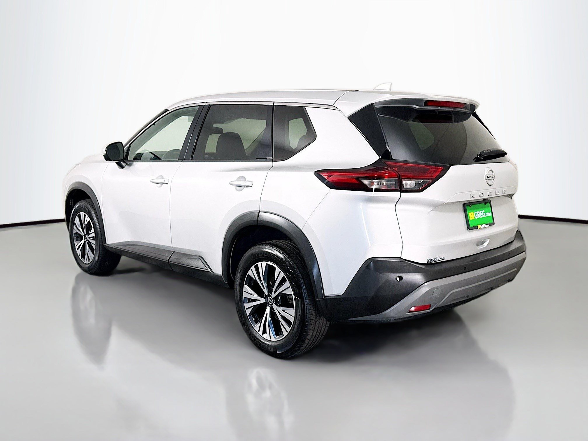 Used 2021 Nissan Rogue SV AWD/4WD image 7
