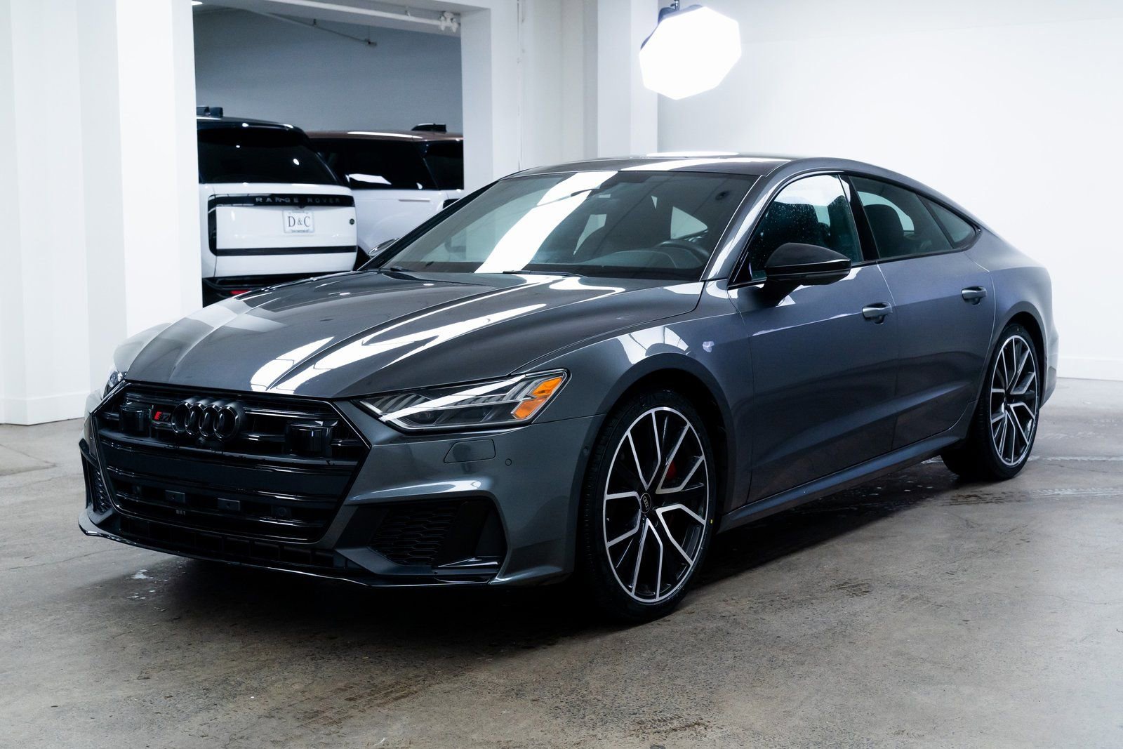 Used 2023 Audi S7 Premium Plus w/ Premium Plus Package image 3