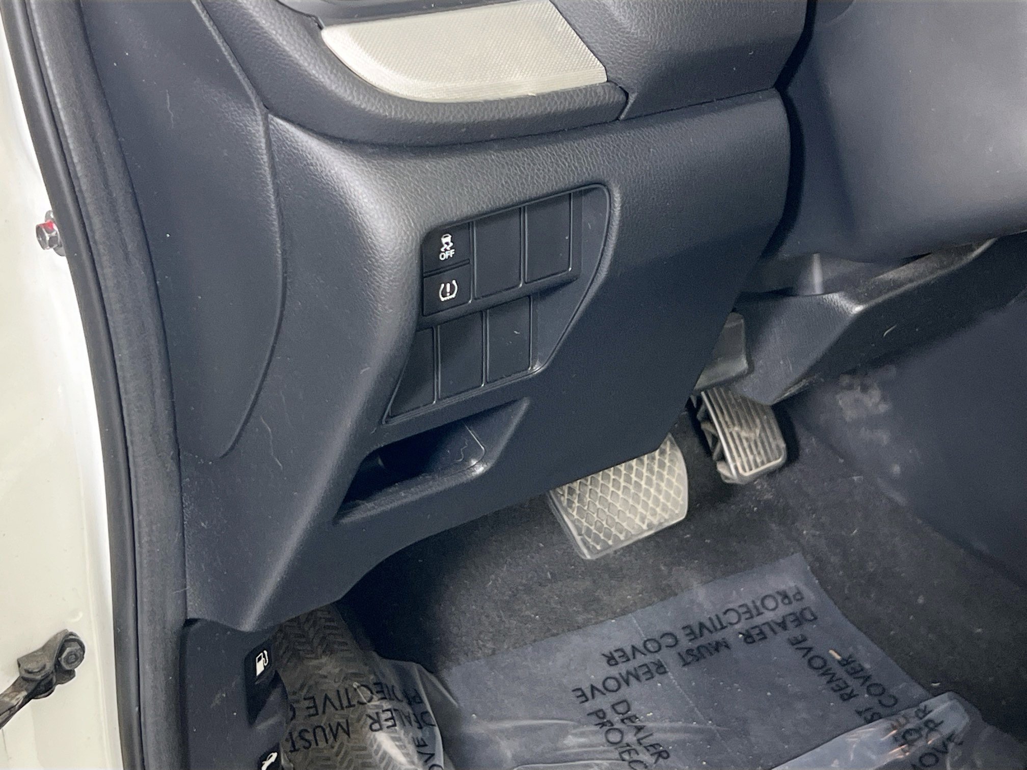 Used 2017 Honda CR-V LX image 10