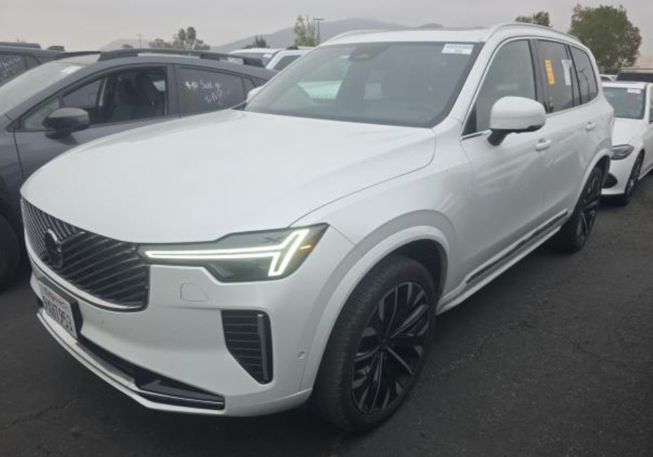 Used 2026 Volvo XC90 B6 Plus