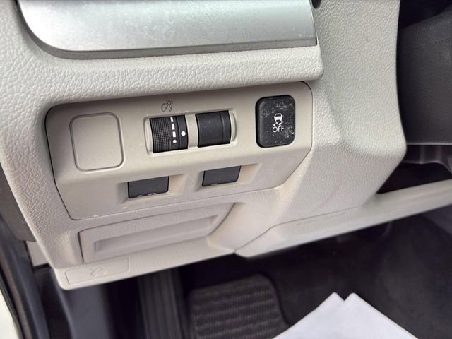 Used 2018 Subaru Forester 2.5i w/ Alloy Wheel Package image 9