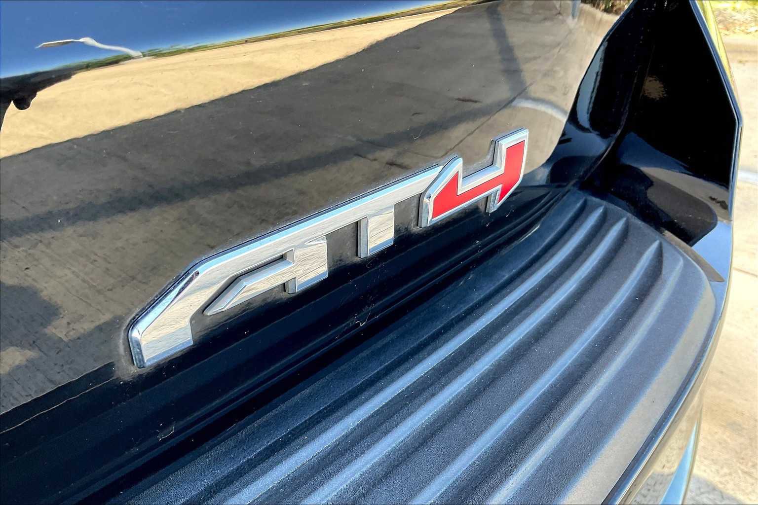 Used 2021 GMC Yukon AT4 image 9