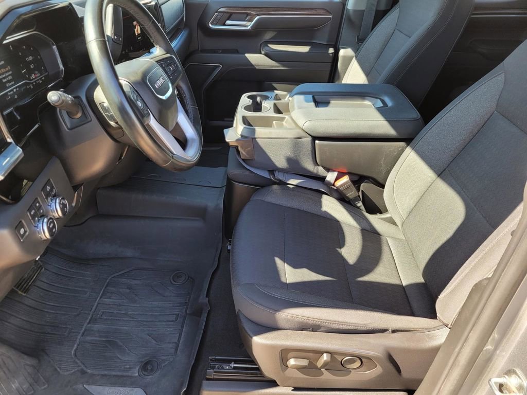 Used 2023 GMC Sierra 1500 SLE image 21