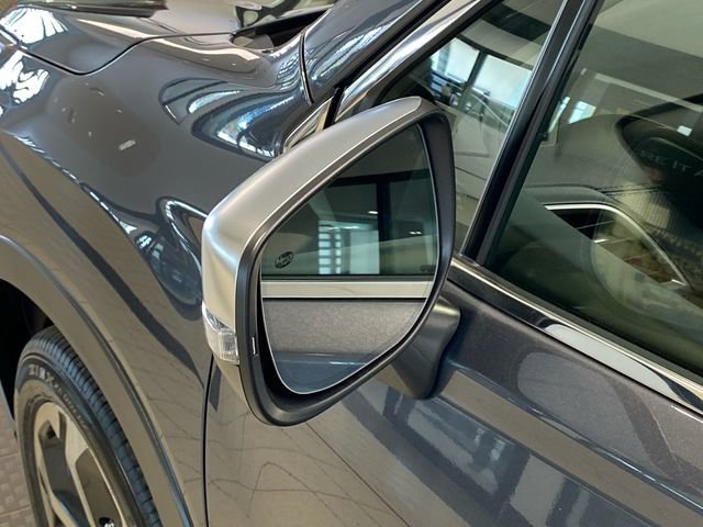 Used 2023 Subaru Forester Touring AWD/4WD image 9