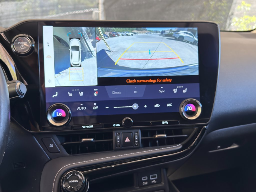 Used 2024 Lexus NX 350h AWD w/ Vision Package image 9