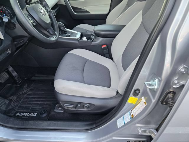 Certified 2019 Toyota RAV4 XLE w/ Convenience Package AWD/4WD image 19