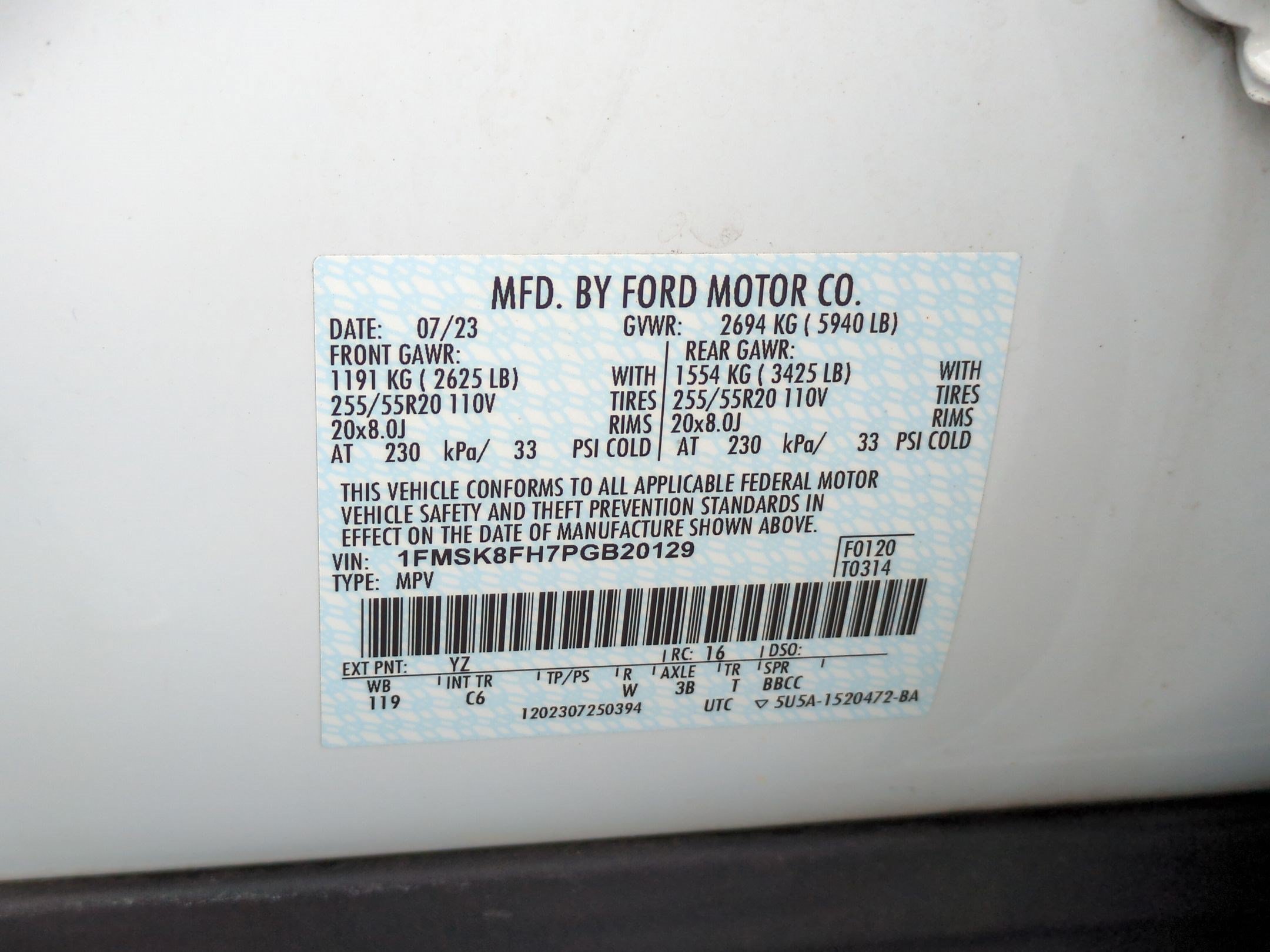 Certified 2023 Ford Explorer Limited AWD/4WD image 35