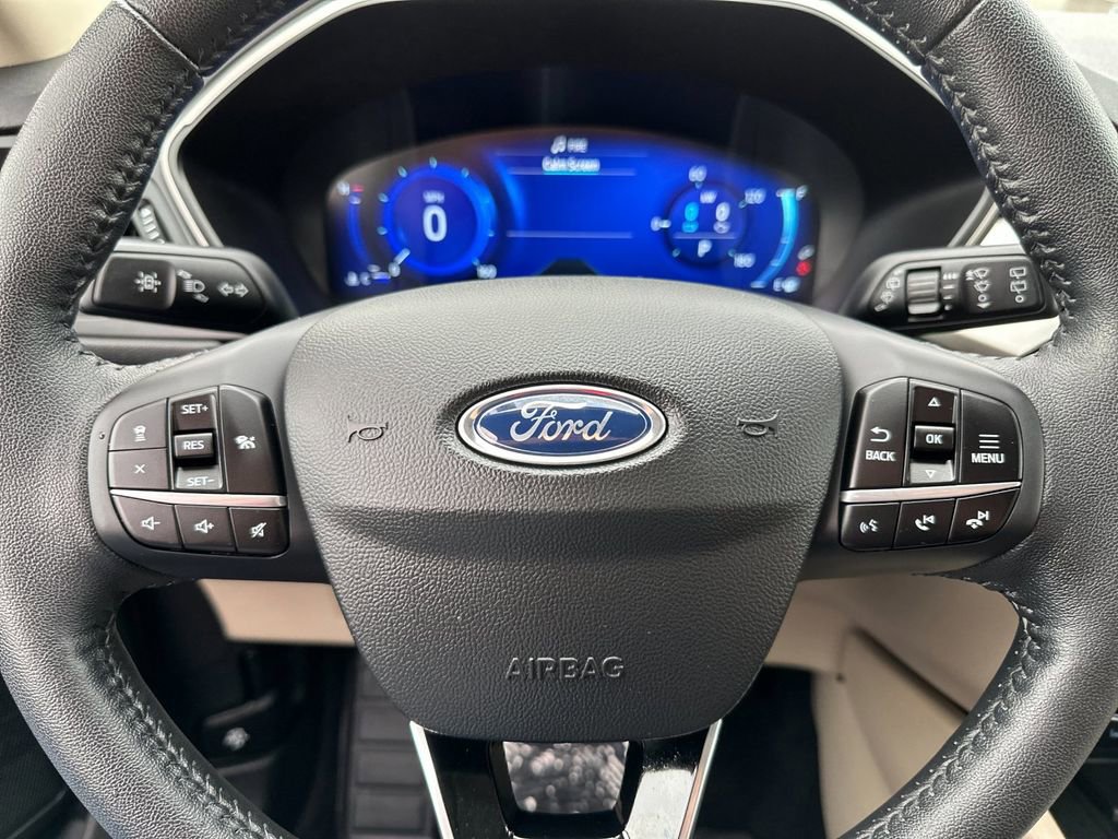 Certified 2020 Ford Escape SE Sport FWD image 23