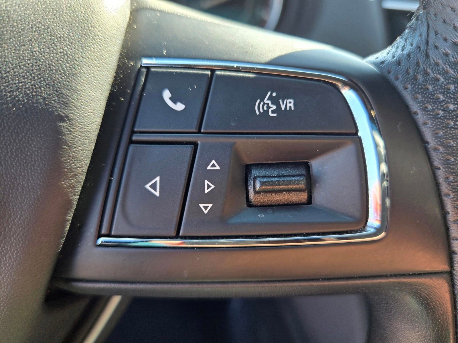 Used 2022 Maserati Levante GT image 13