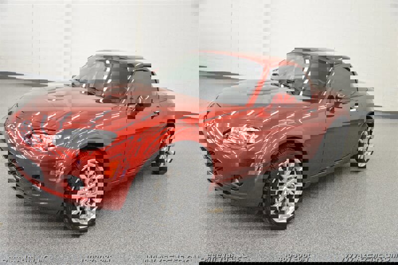 Used 2008 MAZDA MX-5 Miata Grand Touring w/ Premium Pkg image 3