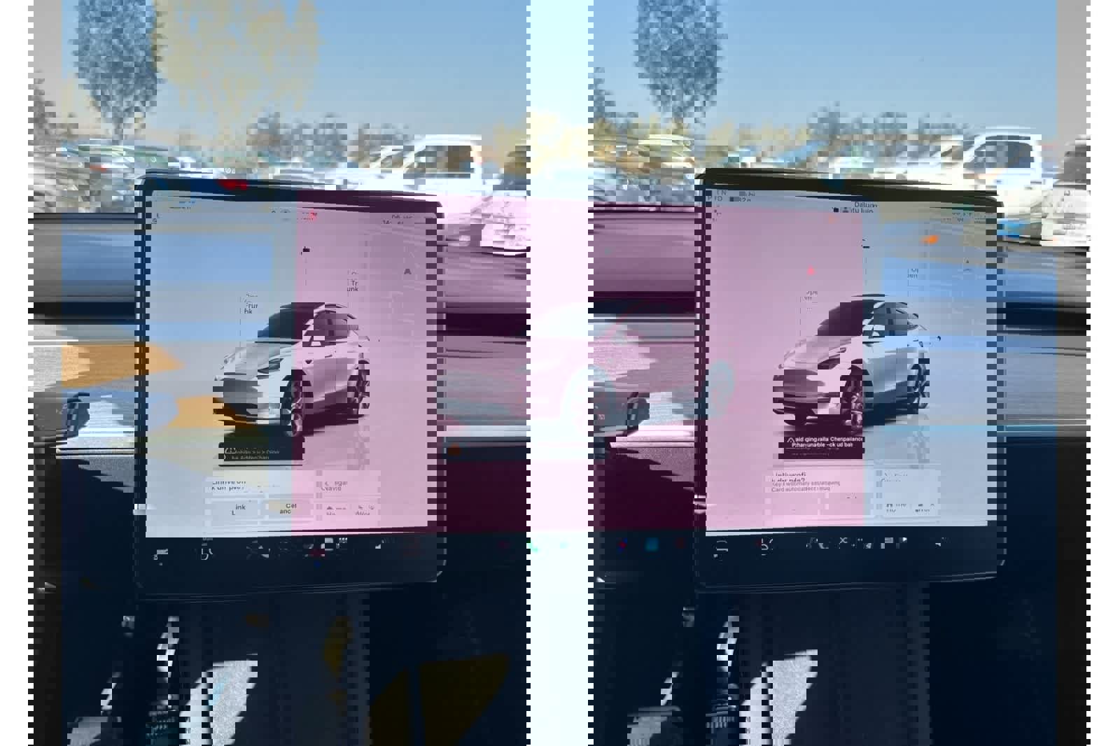 Used 2022 Tesla Model Y Long Range image 16