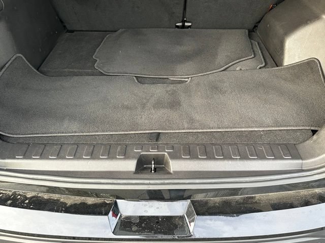 Used 2024 GMC Terrain SLE AWD/4WD image 19