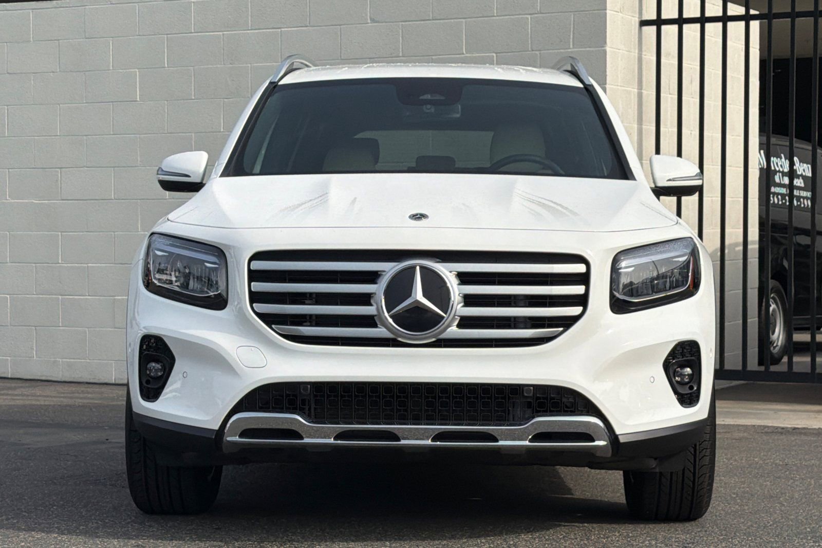 Certified 2025 Mercedes-Benz GLB 250 image 9