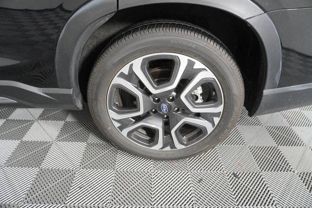 Certified 2023 Subaru Ascent Limited w/ Technology Package image 18