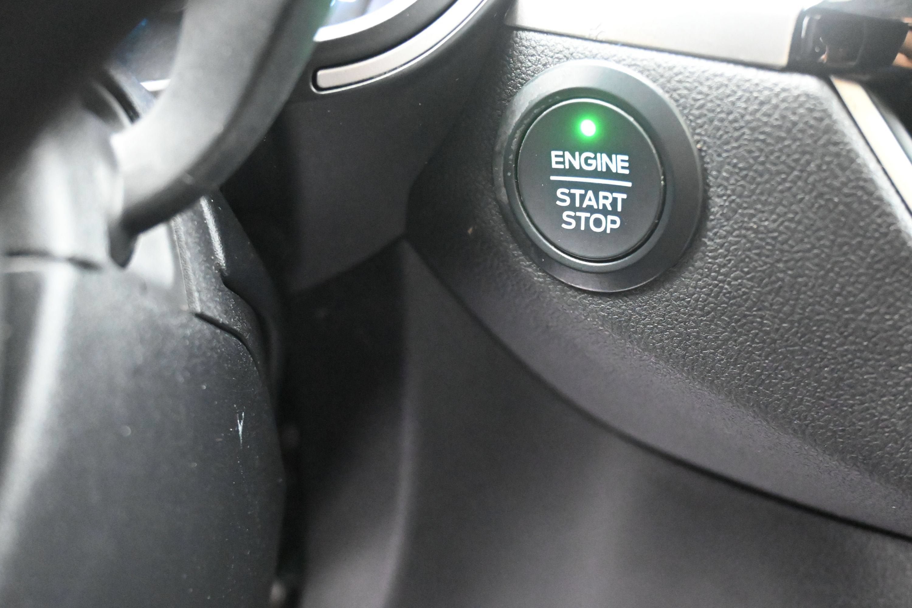 Used 2020 Ford Escape SEL AWD/4WD image 19