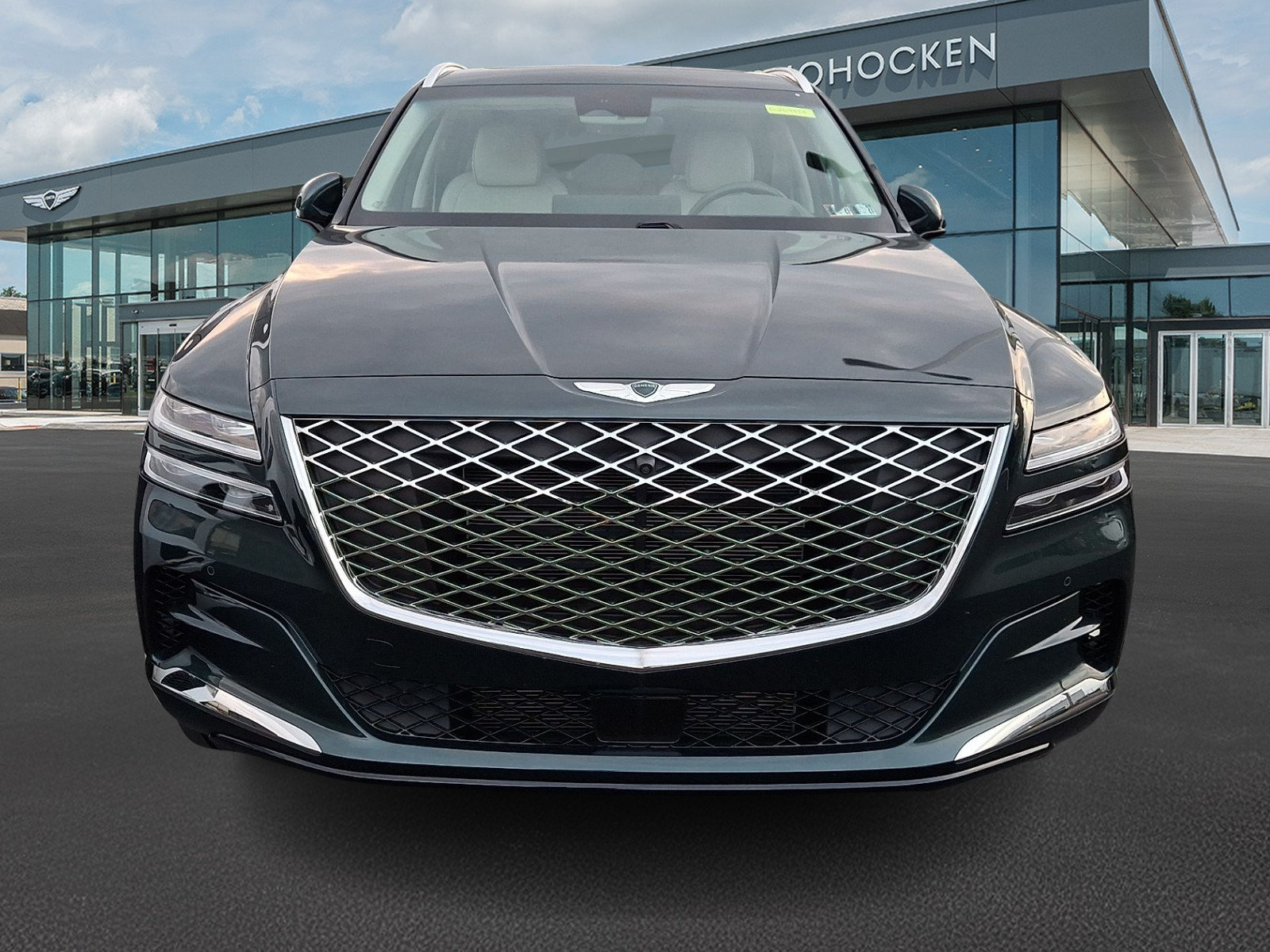 Used 2024 Genesis GV80 2.5T w/ Prestige Package AWD/4WD image 3