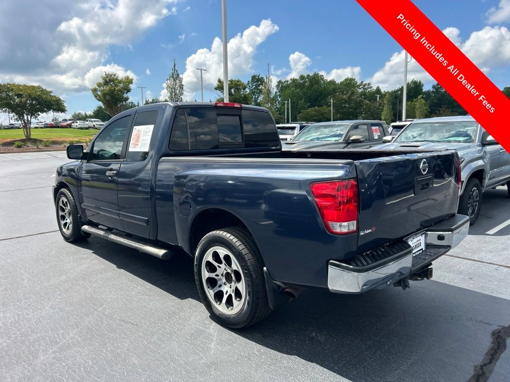 Used 2015 Nissan Titan SV w/ Tow Package RWD image 12