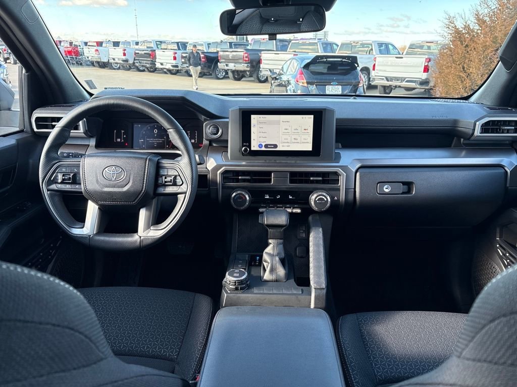 Used 2025 Toyota 4Runner SR5 image 16