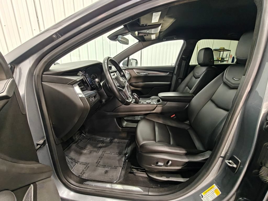 Used 2020 Cadillac XT5 Luxury AWD/4WD image 24