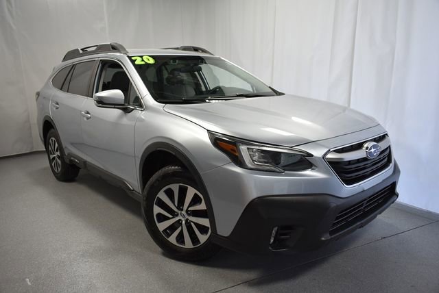 Used 2020 Subaru Outback Premium AWD/4WD image 2