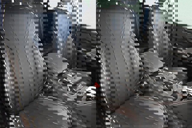 Used 2023 Acura MDX SH-AWD w/ Advance Package image 6