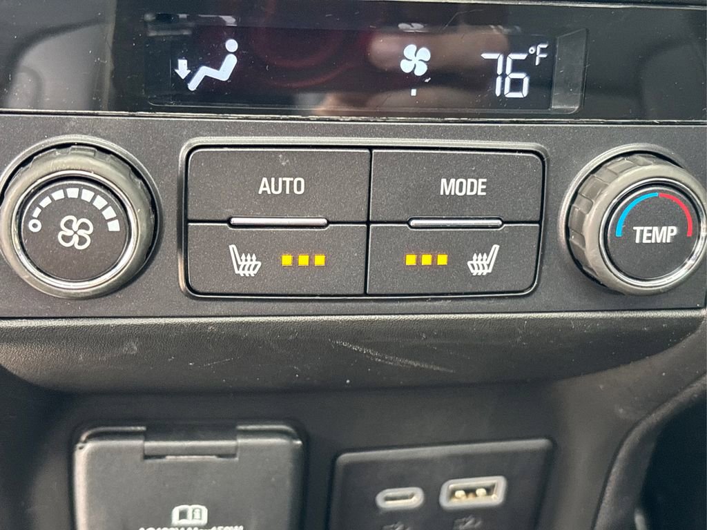 Used 2023 GMC Acadia Denali w/ Denali Technology Package image 38