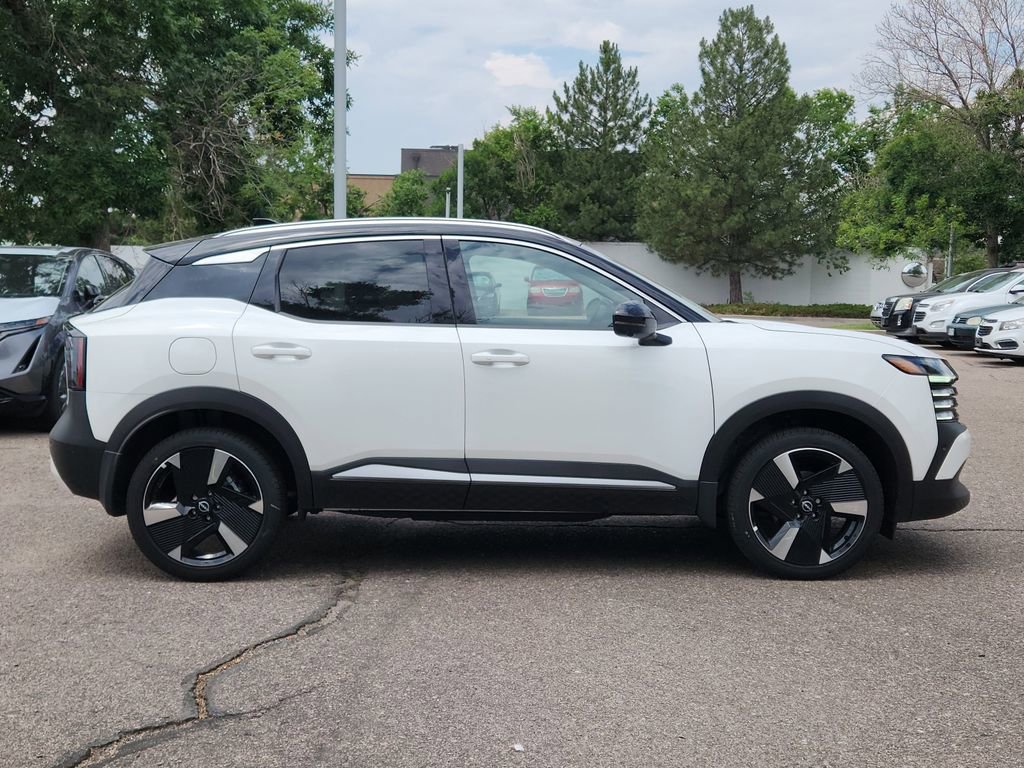 New 2025 Nissan Kicks SR image 2