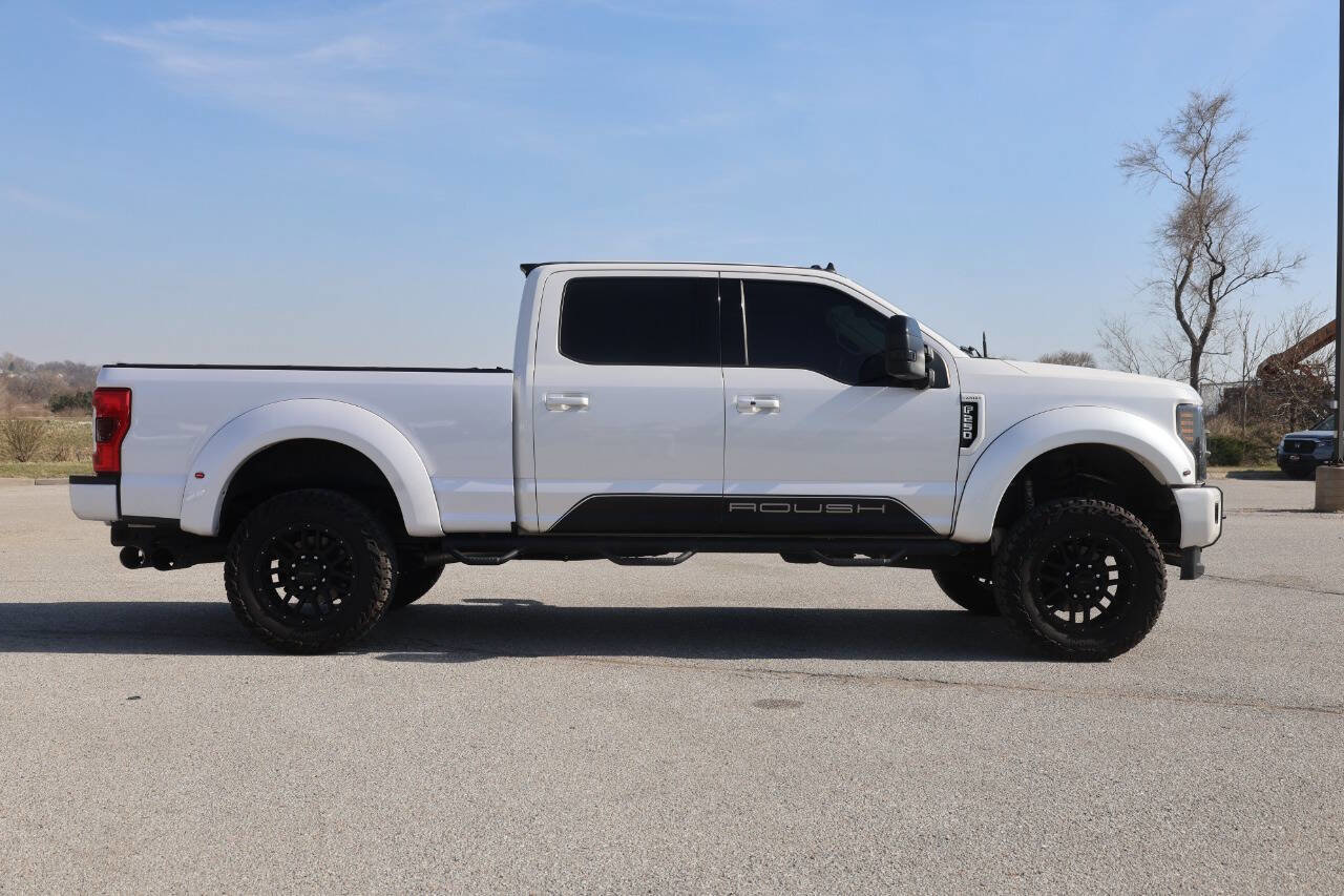 Used 2019 Ford F250 Lariat w/ Lariat Ultimate Package AWD/4WD image 7