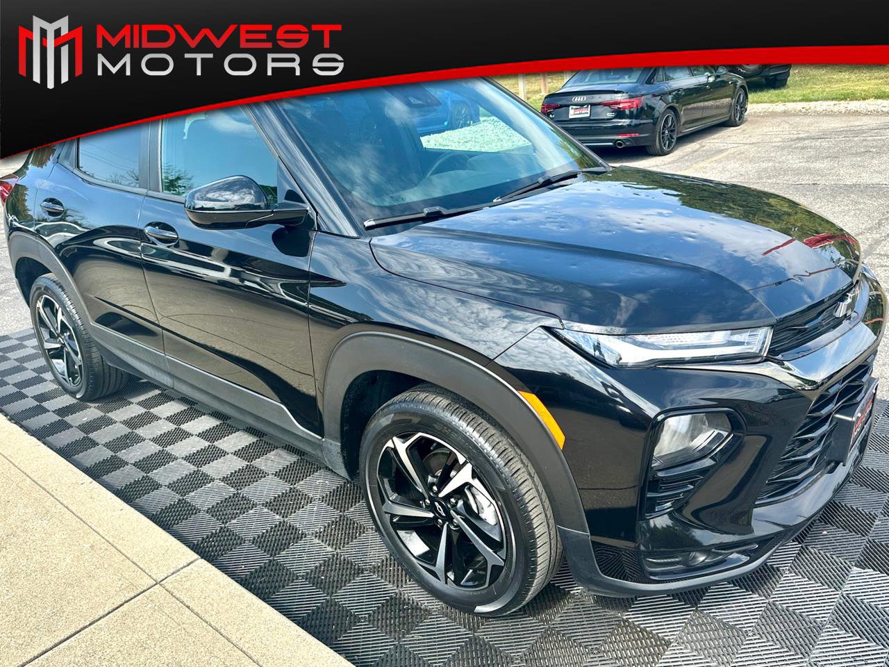 Used 2022 Chevrolet TrailBlazer RS w/ Convenience Package image 1