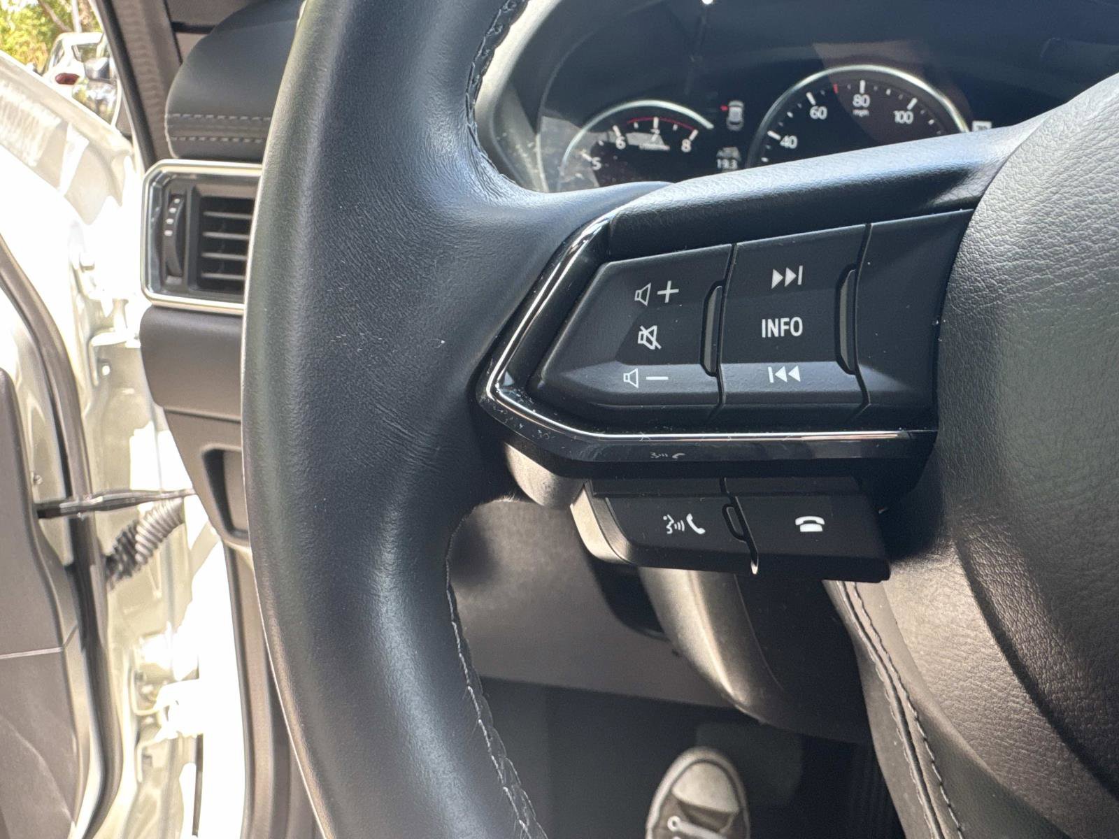 Used 2023 MAZDA CX-5 Signature image 30