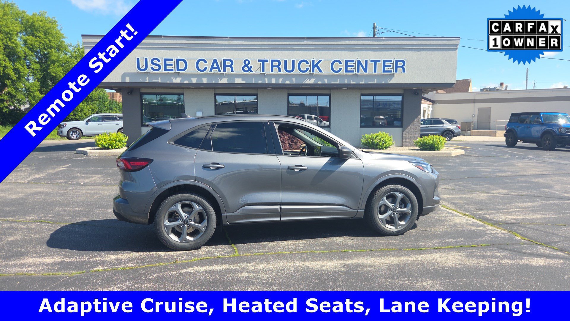 Used 2023 Ford Escape ST-Line w/ Tech Pack #1 AWD/4WD image 1