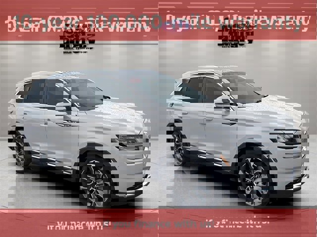 Used 2022 Lincoln Nautilus Reserve w/ Luxury Package image 7