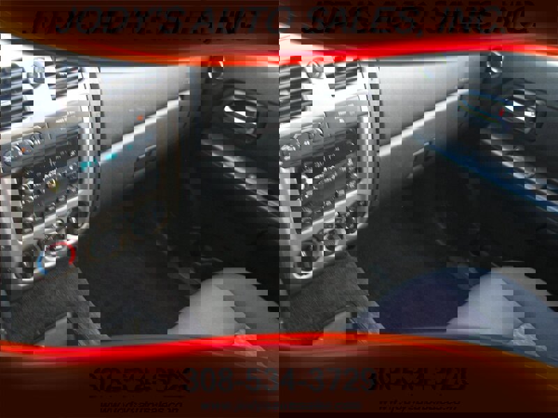 Used 2008 GMC Canyon SLE image 14