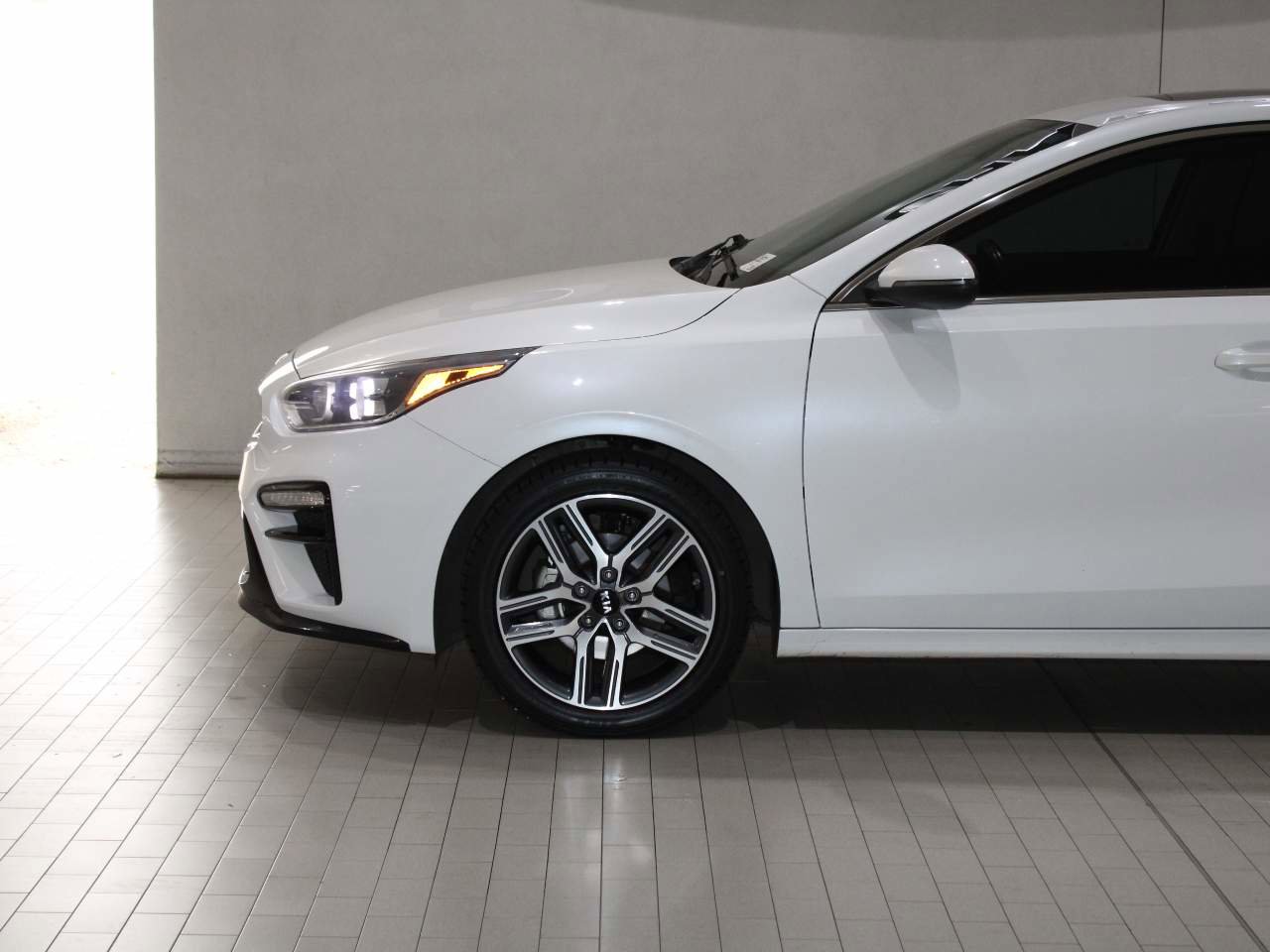 Used 2021 Kia Forte EX FWD image 4