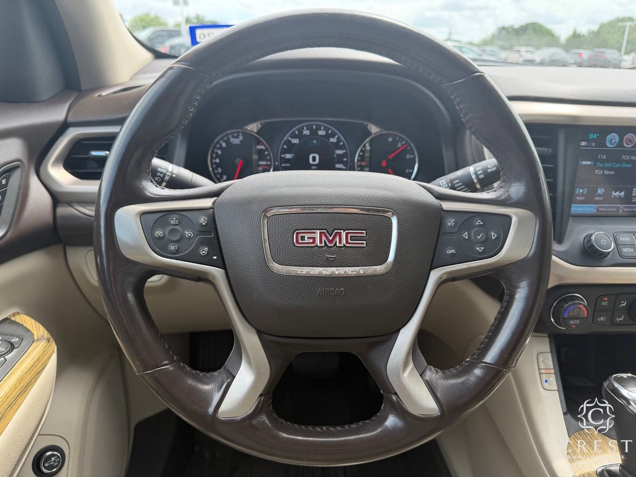 Used 2019 GMC Acadia Denali w/ Technology Package FWD image 16