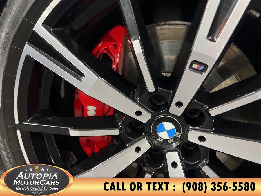 Used 2024 BMW 540i xDrive w/ Premium Package AWD/4WD image 54