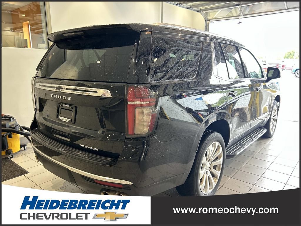 Used 2021 Chevrolet Tahoe Premier w/ Premium Package AWD/4WD image 4