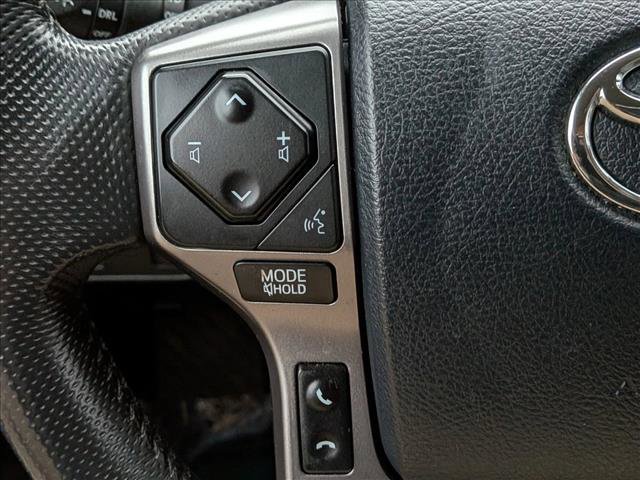 Used 2017 Toyota Tacoma SR5 w/ Tow Package image 15