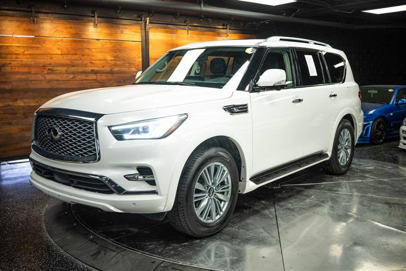 Used 2024 INFINITI QX80 Luxe image 2