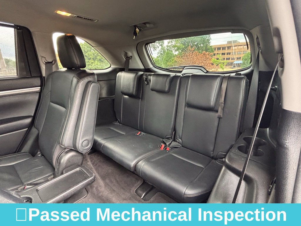 Used 2019 Toyota Highlander Limited w/ Carpet Mat Package (TMS) AWD/4WD image 35