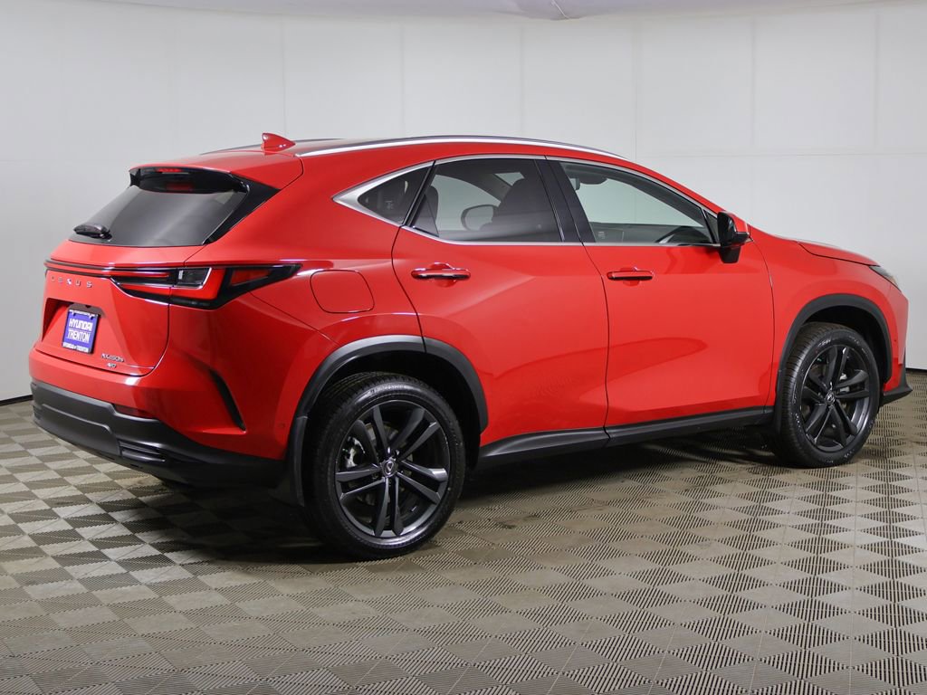 Used 2023 Lexus NX 450h+ AWD w/ Vision Package image 10