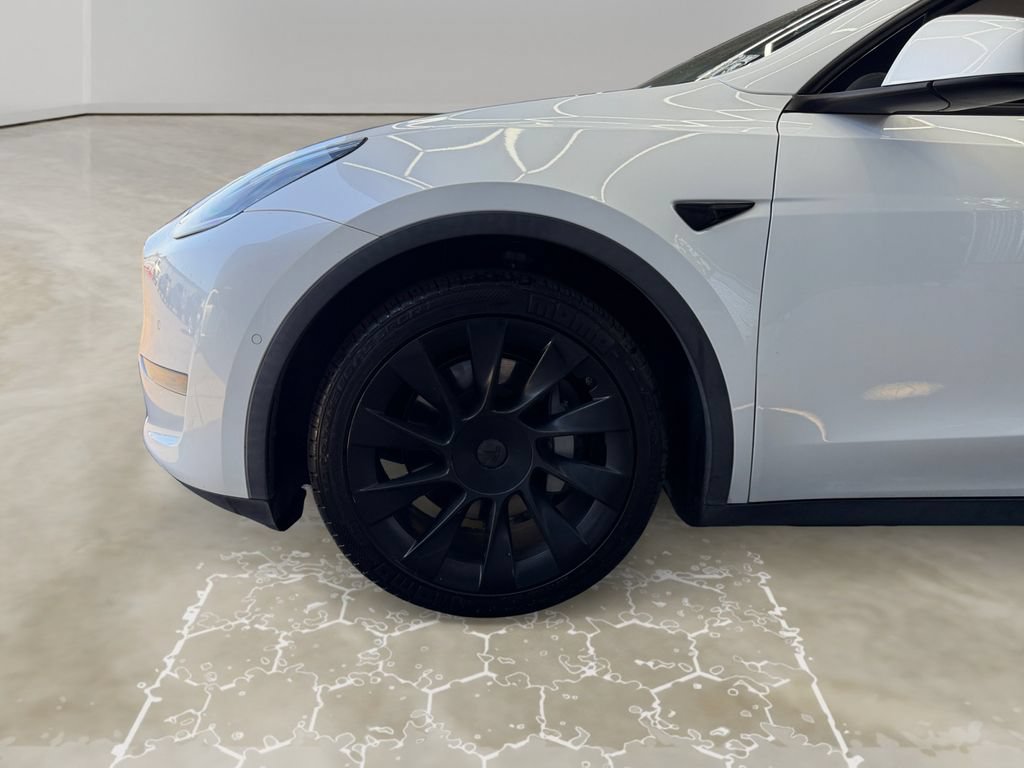 Used 2020 Tesla Model Y Long Range AWD/4WD image 14