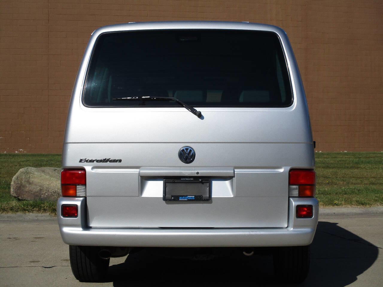 Used 2002 Volkswagen Eurovan GLS image 5