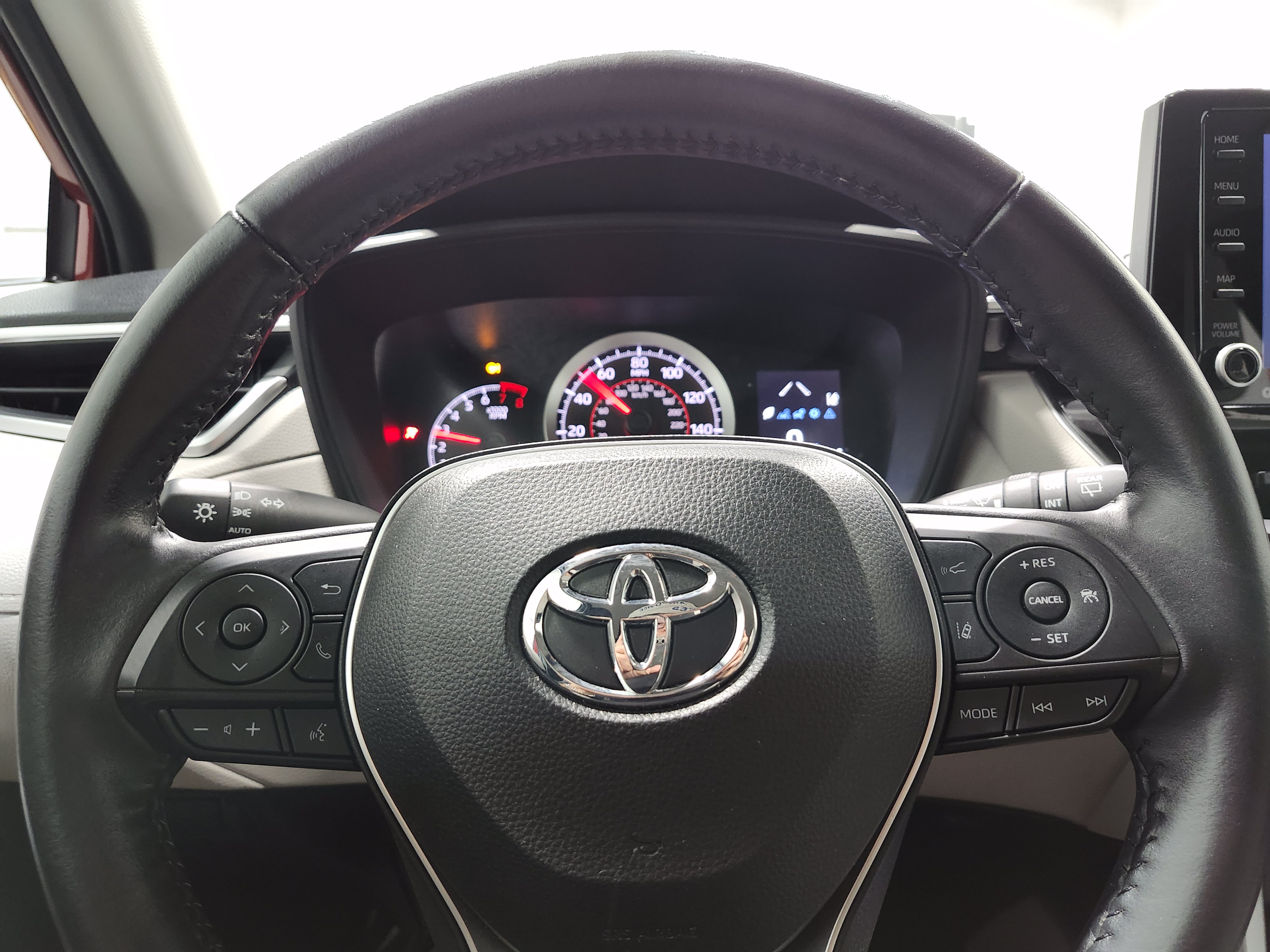 Used 2022 Toyota Corolla Cross LE FWD image 22